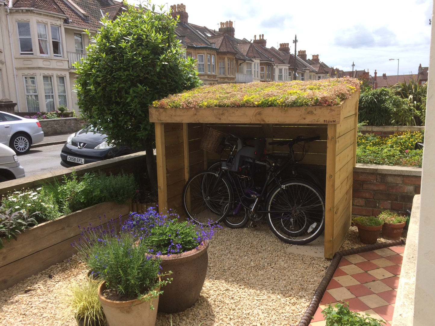 Premium S-Pod green roofing tray
